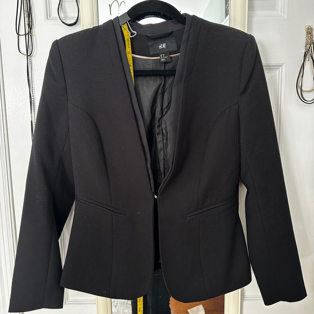 H&M Black Collarless Blazer Jacket Women Size 8 Business Casual Work